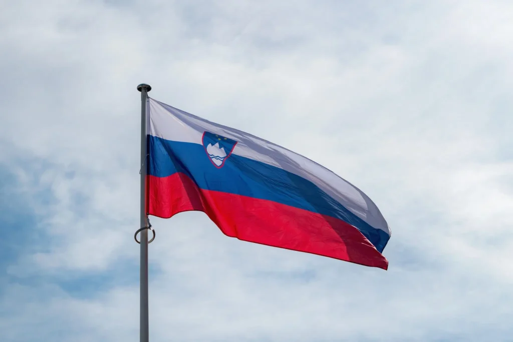 U Sloveniji raspisani parlamentarni izbori za 22. mart