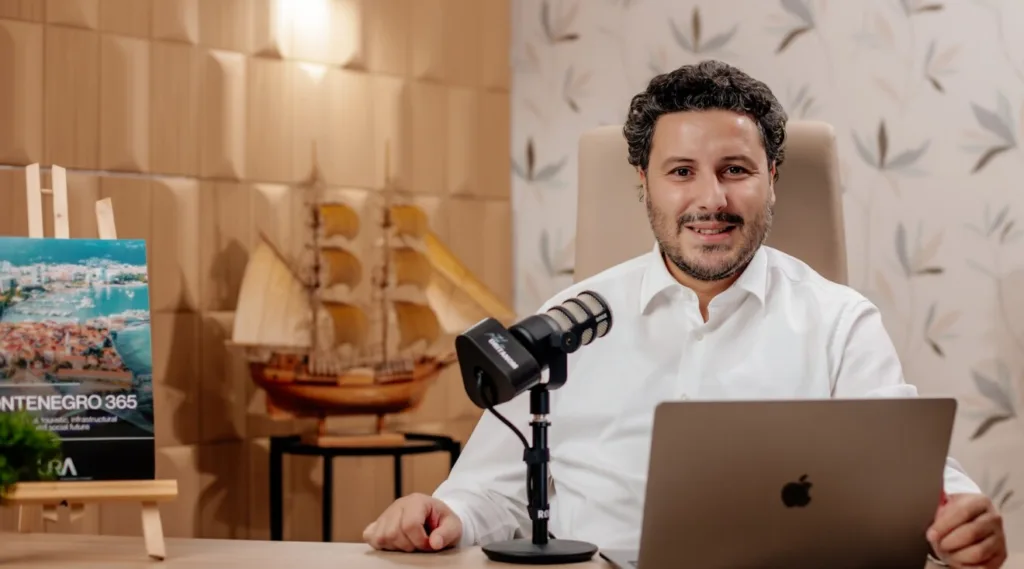 Abazović: DPS glasao za budžet Budve da bi zaštitio Đukanovićev interes