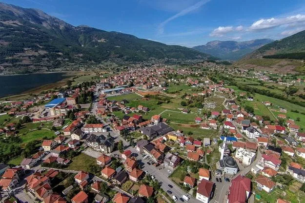 Plavljani lišeni slobode; maloljetnici dali na uživanje marihuanu