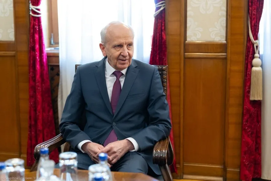 Ambasador Rusije optužio Vladu i Skupštinu za neprijateljstvo prema Moskvi