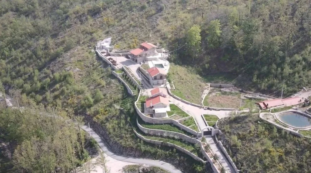 Leković: Za put do Katnićeve kuće platiće se 400 hiljada?