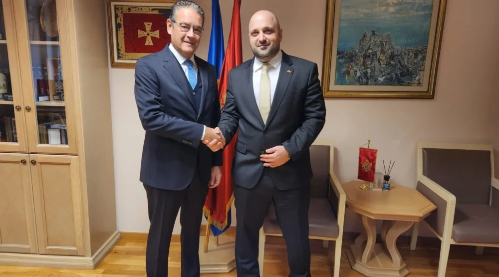 Božović sa turskim ambasadorom: Sigurnost svih građana i stranaca prioritet Crne Gore