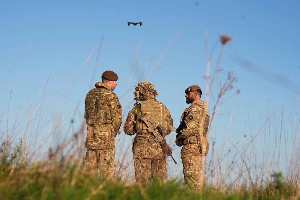 Britanska vojska nije dovoljno snažna da dugoročno brani Ukrajinu