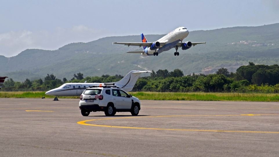 ACG: Putnici da krenu ranije ka Aerodromu