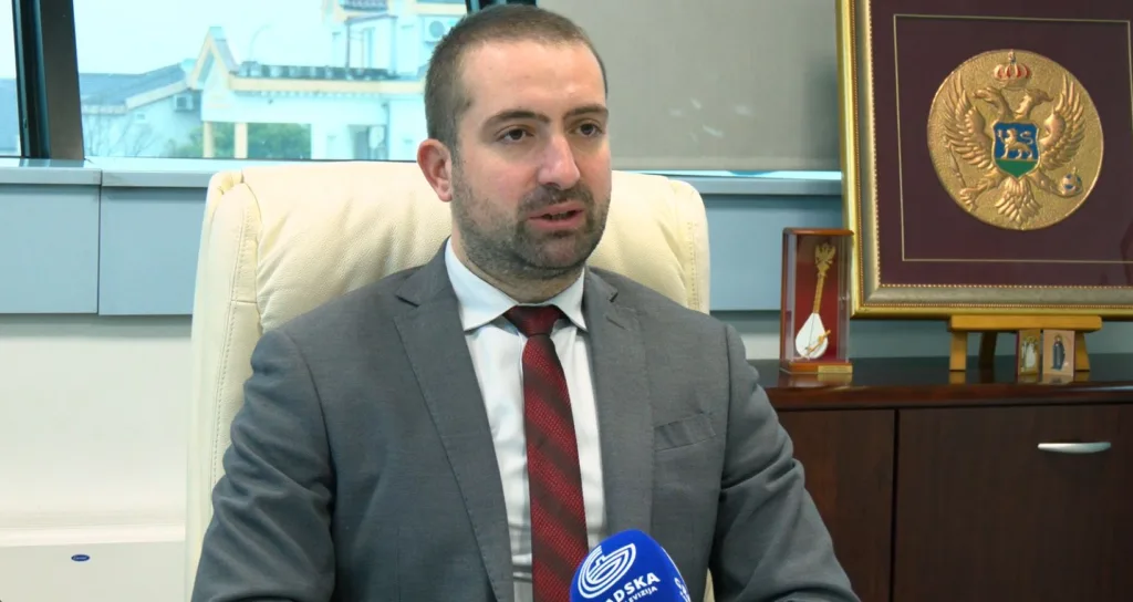 (VIDEO) Nišavić: Očekujemo stabilizaciju mutnoće vode do sjutra