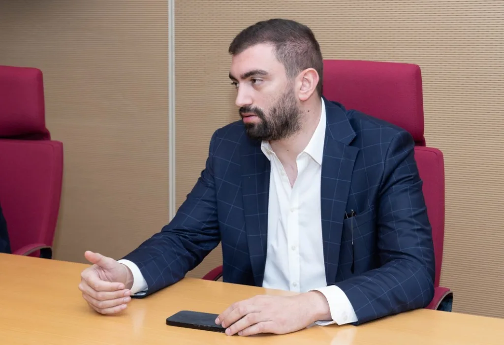 Klikovac: Hoće li predložiti da i Radovan Karadžić dobije ulicu u Podgorici?