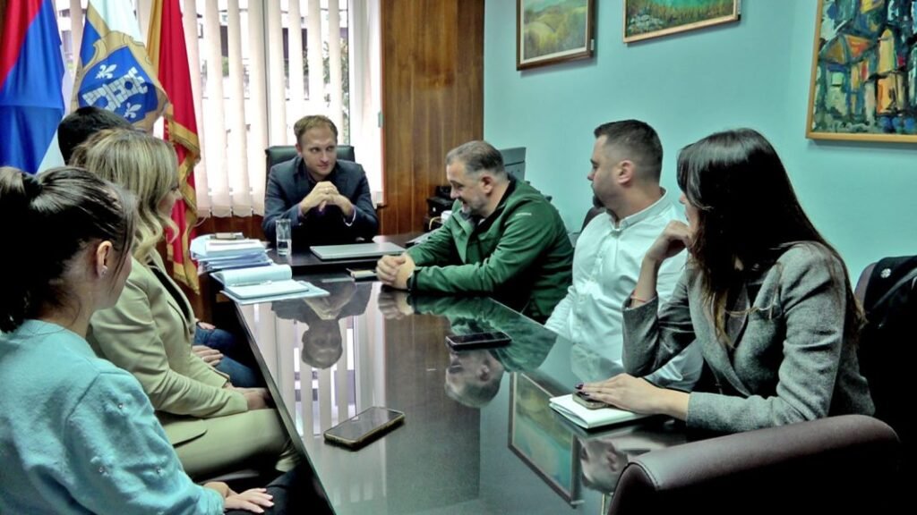 Informativno-edukativna kampanja „Arhus karavan 2025“ u Herceg Novom