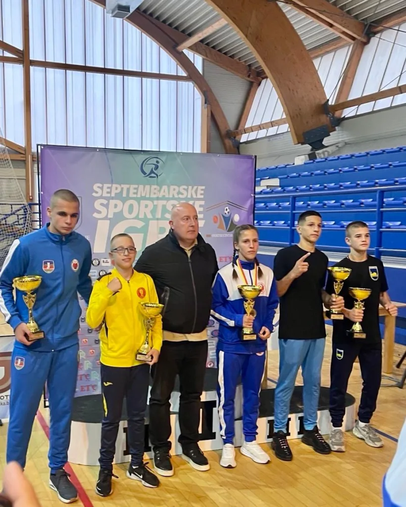 Boks stigao i na Bandžovo brdo