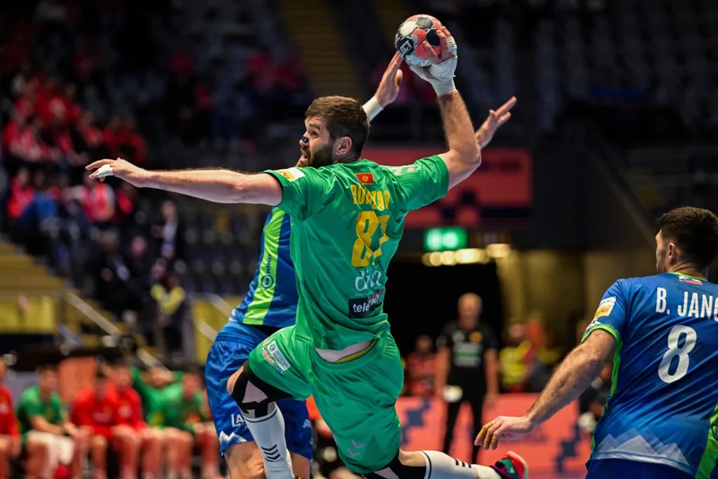 Crna Gora zaustavlja leteće Farane