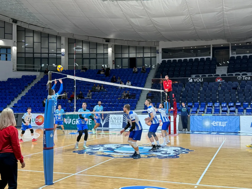 Odbojkaši Jedinstva i Budućnosti u polufinalu Kupa Crne Gore