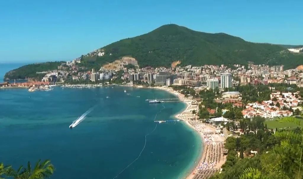 U Budvi osam odsto turista više nego lani
