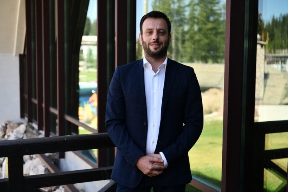 Lisičić: Ili radite svoj posao ili priznajte da su divlja krda jača od tivatske desetkovane administracije