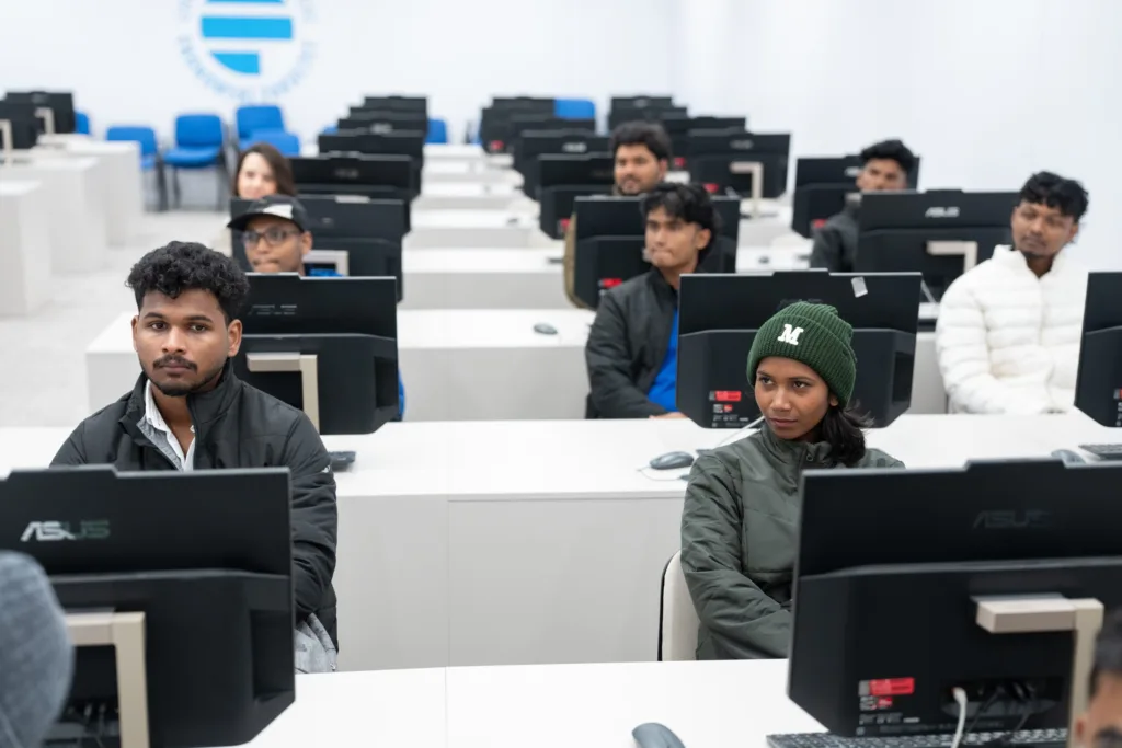 Ekonomski fakultet: 21 student iz Indije na programu MONTEB