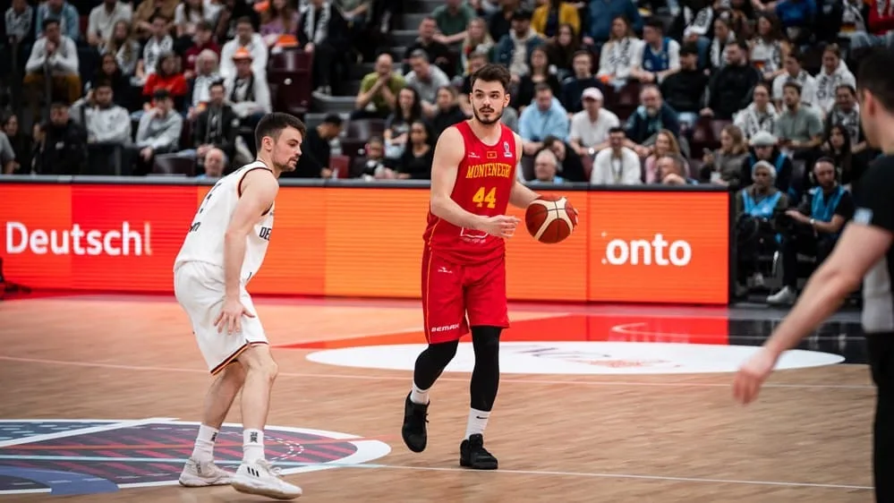 Žugić zakucavao, Grbović se dobro predstavio
