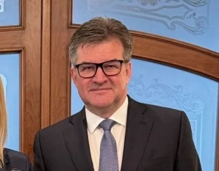 Miroslav Lajčak se pominje više puta u procurelim mejlovima Džefrija Epstina