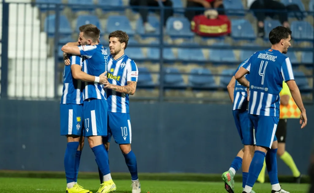 Sportska tribina: Klupski fudbal, rukometašice Budućnosti gostuju Storhamaru, počinje stoni tenis i liga veterana…