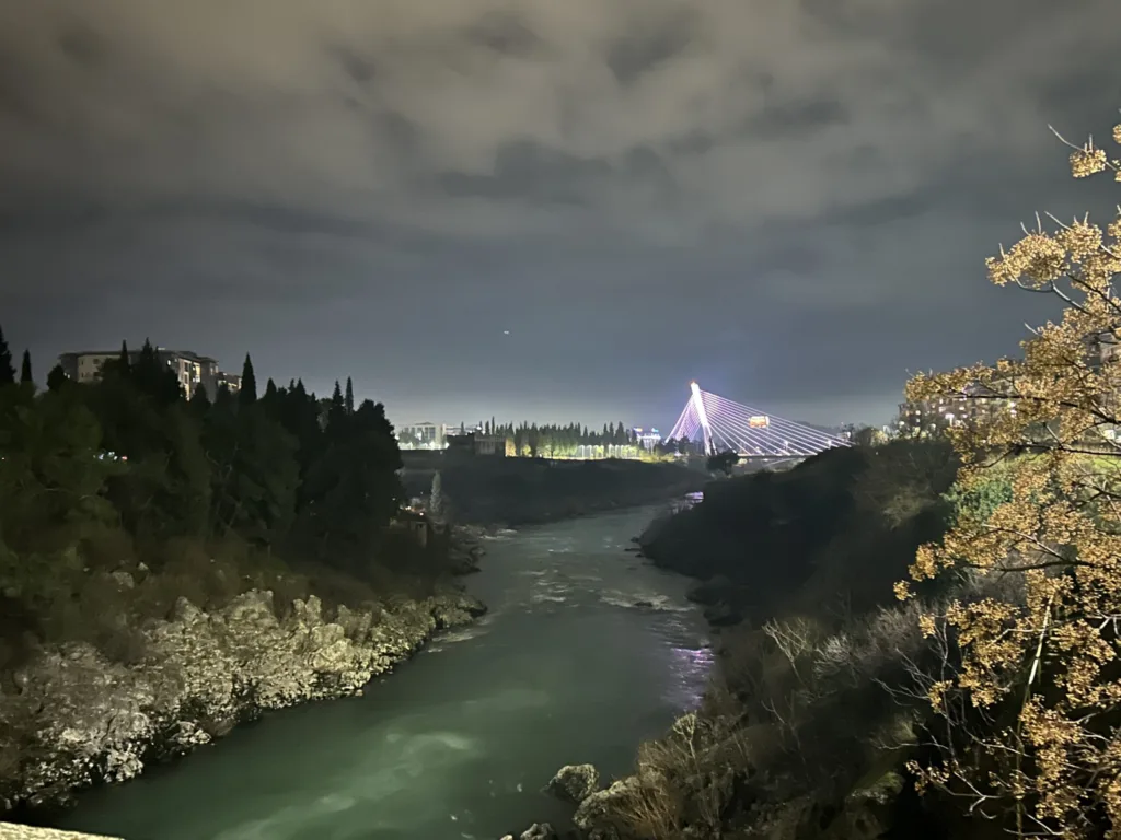 Sjutra oblačno, do 18 stepeni