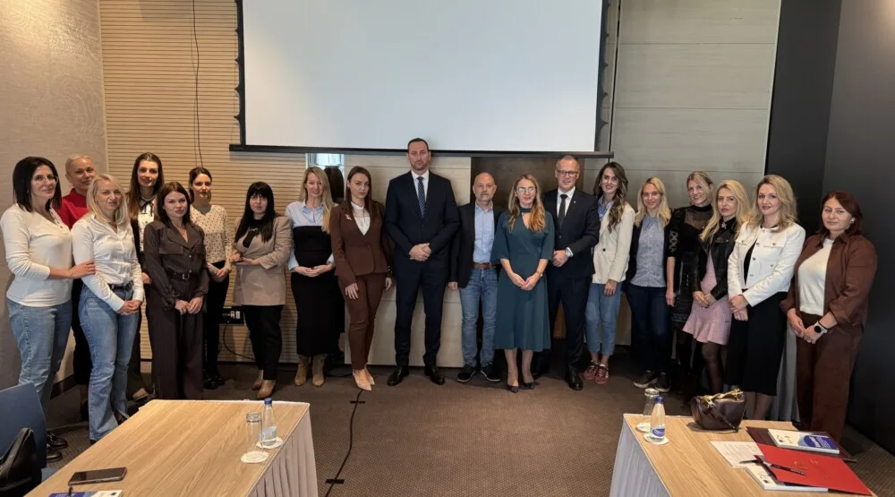 MSSD, Uprava za ljudske resurse i GIZ pokrenuli obuku na temu podrške žrtvama trgovine ljudima