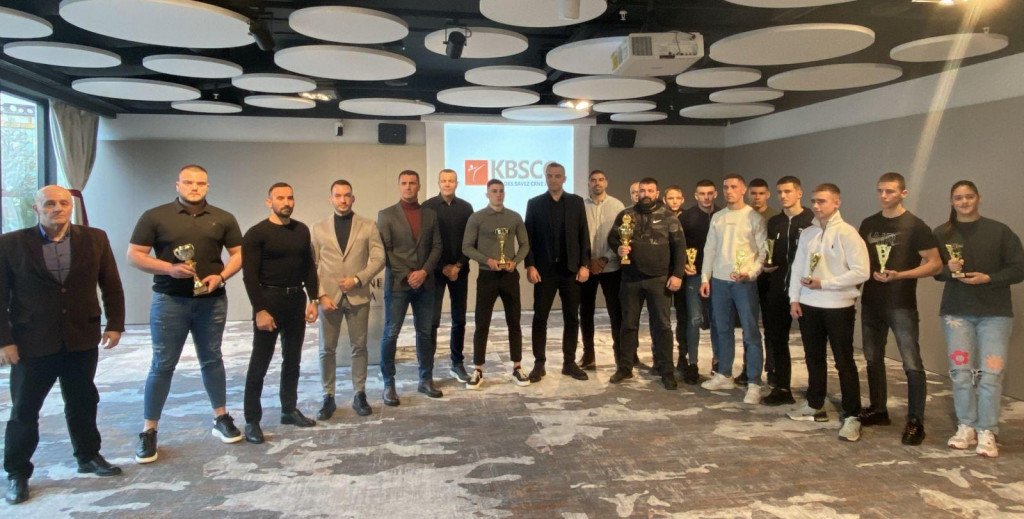 Čađenović treći put zaredom najbolji kik bokser Crne Gore