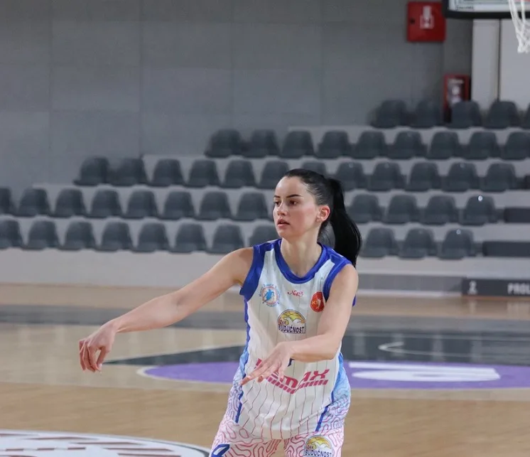 Košarkašice Budućnost Bemaksa od sjutra na turniru u Banja Luci