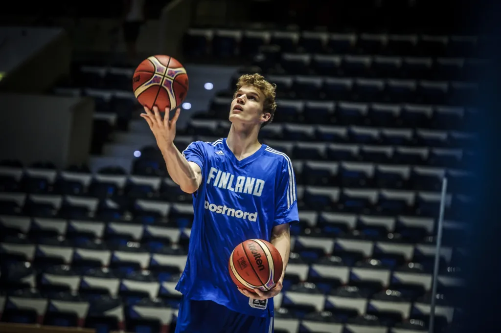 Selektor Finske objavio širi spisak, Markanen prva zvijezda