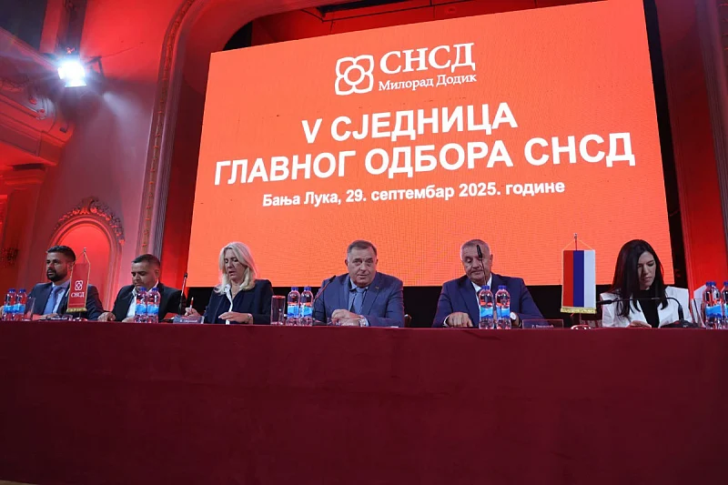 SNSD odlučio da izlazi na izbore, Dodik poručio: Nisam rođen da doživotno budem predsjednik