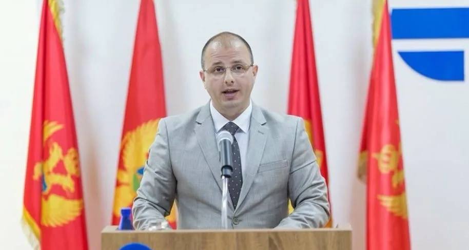 Milović: Hitno je potrebna modernizacija crnogorskih aerodroma i uvođenje novih avio-linija