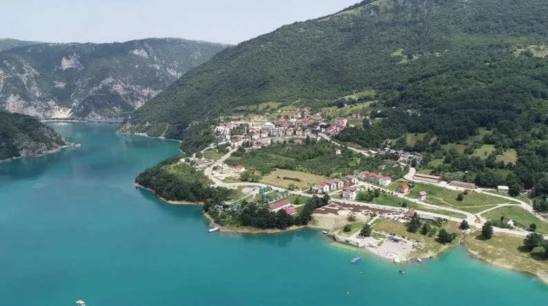 Plužine: Optužen za nanošenje teških tjelesnih povreda supruzi