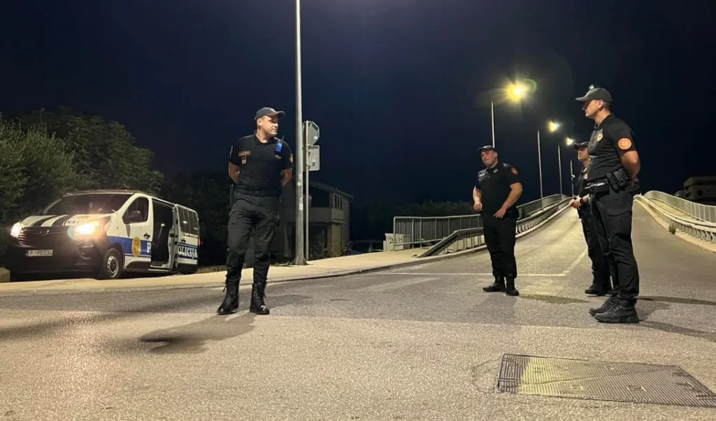 Tokom vikenda uhapšeno 55 vozača, podnijeto preko 200 prijava i izdato više od 1.600 prekršajnih naloga