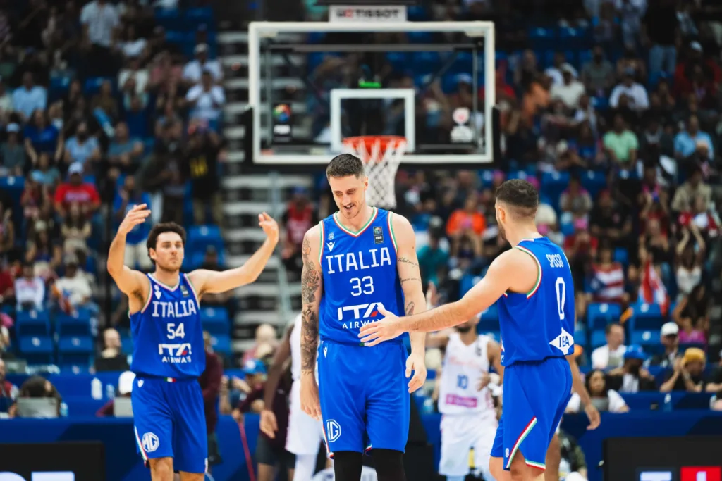 Gest za primjer: Polonara ostaje kapiten Italije