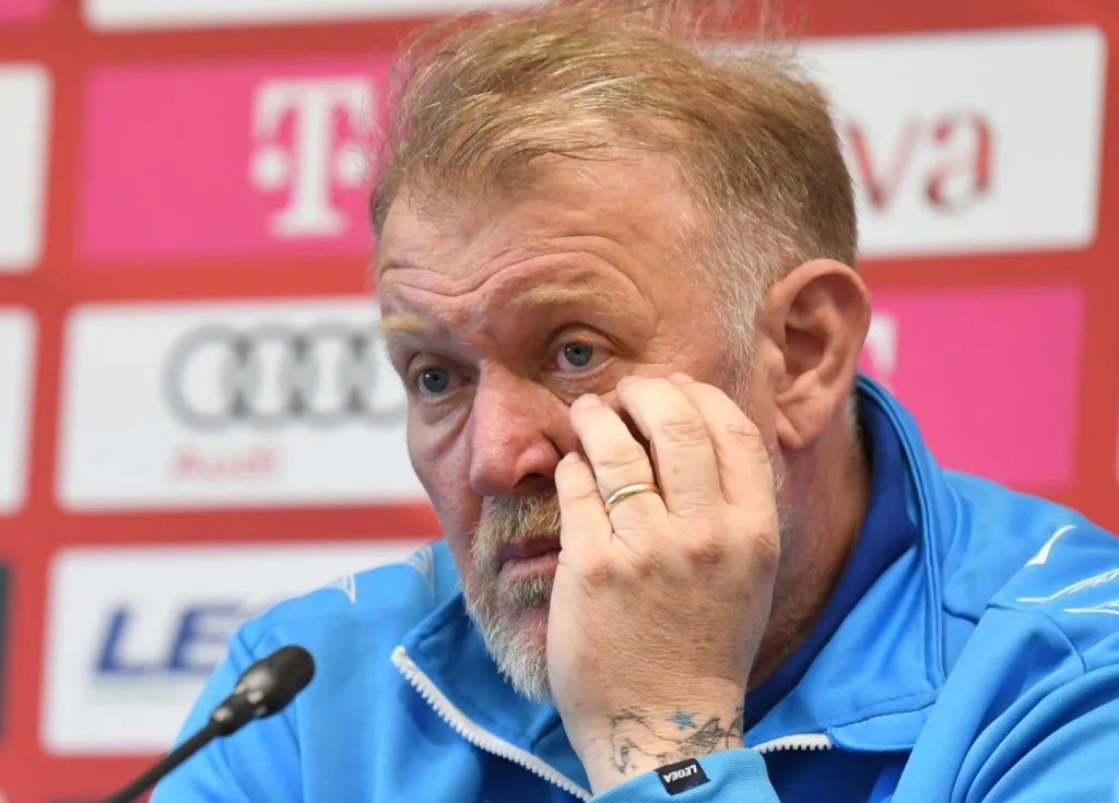 Prosinečki: Da prekinemo lošu tradiciju sa Česima