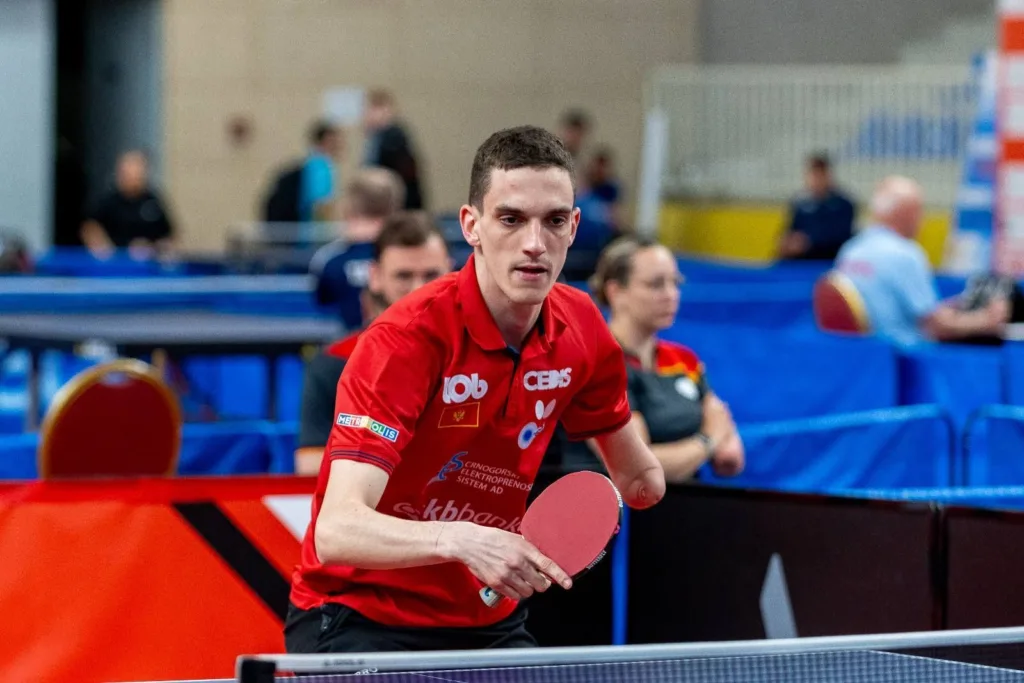 Radović startovao pobjedom