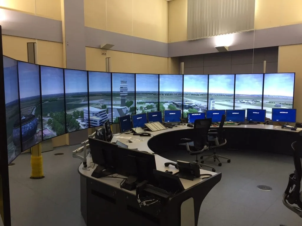 SMATSA raspisala konkurs za prijem 27 kandidata na obuku za kontrolore letenja