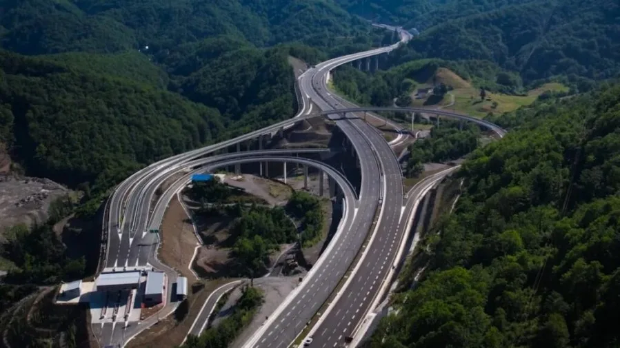 Za drugu dionicu u igri tri konzorcijuma i jedna kompanija