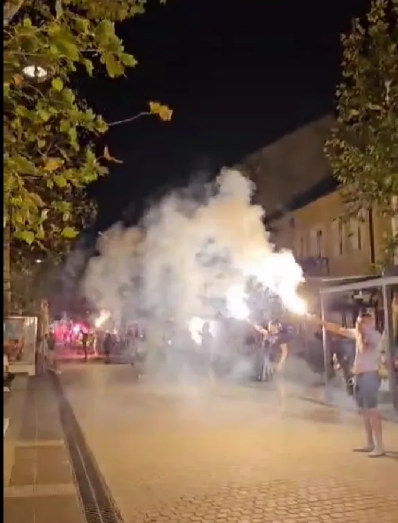 (VIDEO) Pogledajte vatromet i bakljadu povodom 100 godina FK Budućnosti