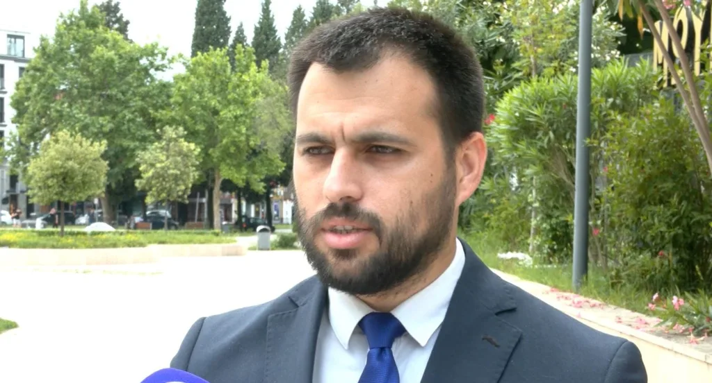 Vešović: Sekretarijat za socijalno staranje kupuje dva kontejnera za stanovanje