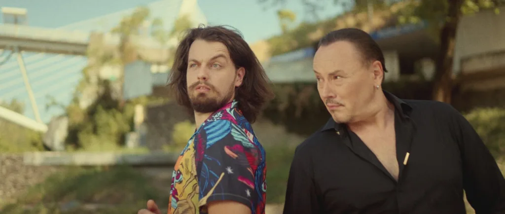 Novi spot Nenada Kneževića Kneza, savjetuje kako prići djevojkama