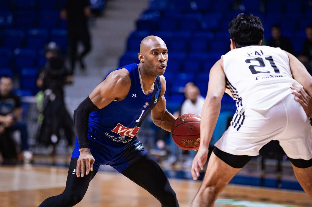 Budućnost gostuje Iliriji