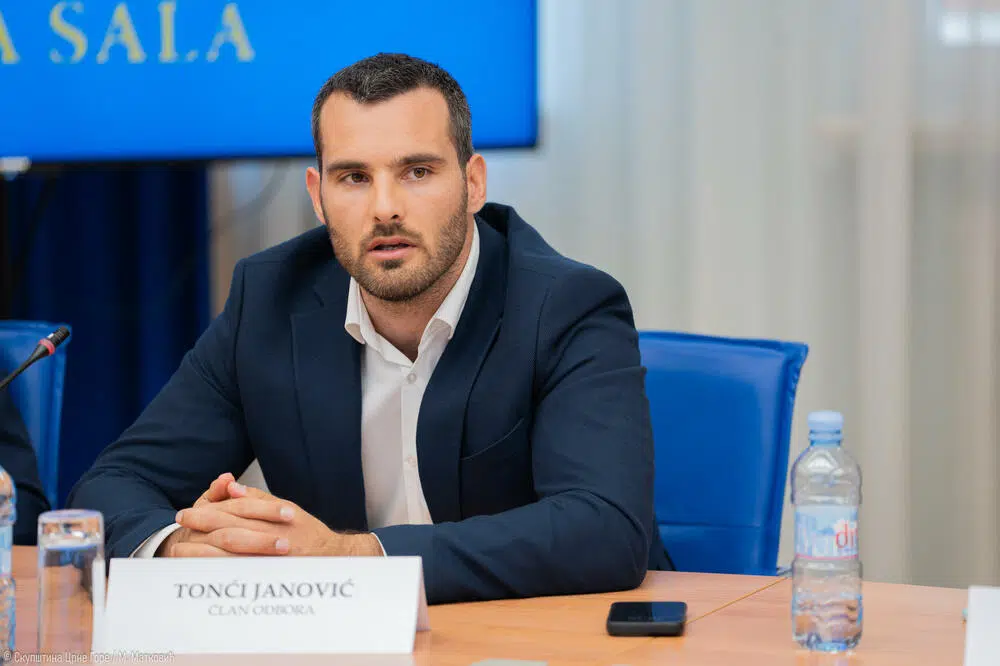 Janović: Terzić dok je bio na listi Dps-a zalagao se za izgradnju, a sada je jedan od organizatora protesta protiv istog tog kolektora?