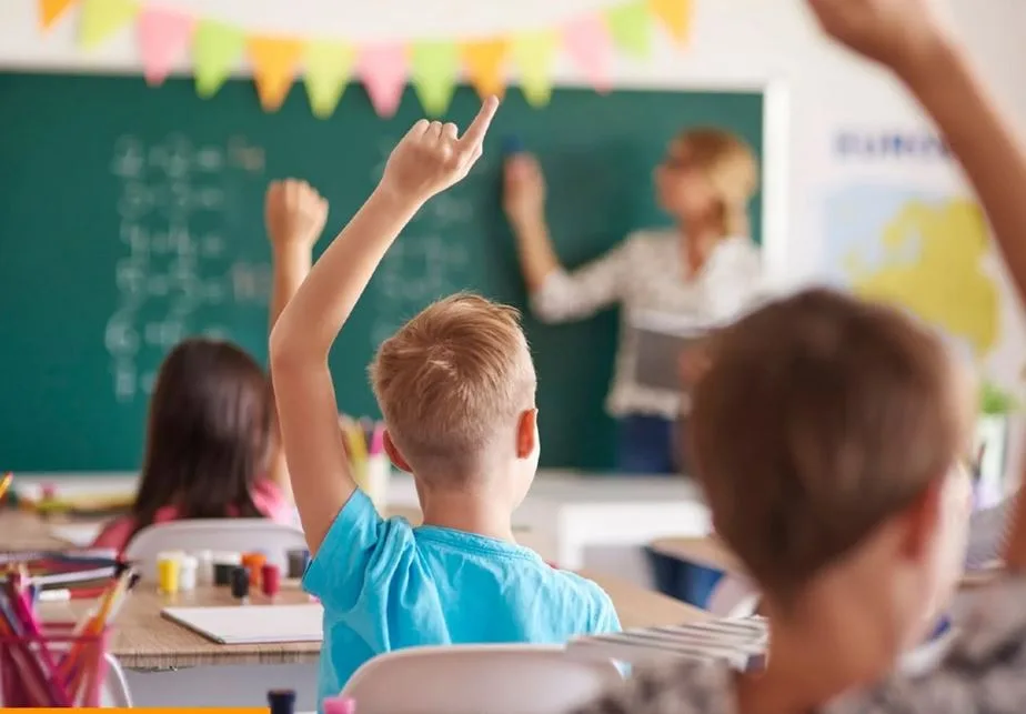 Perović: Vjeronauka kao izborni predmet u školi; Kadribašić: U okruženju se to nije pokazalo kao dobro rješenje