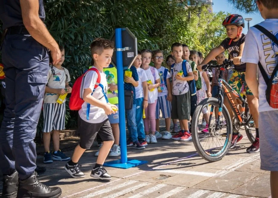 Sigurnost djece u saobraćaju – Sigurno do škole