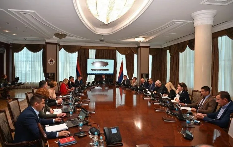 Vlada Srpske: Presuda Miloradu Dodiku ništavna i neustavna