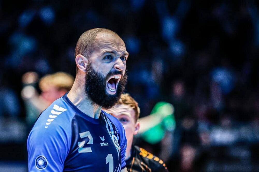 Nestvarna partija Jovovića malo Hvaildiji, Ćaćić sjajan protiv Gajzena