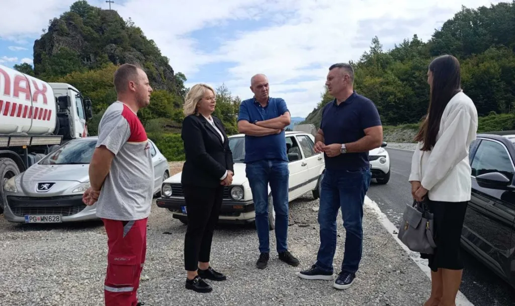 Pod asfaltom kompletna dionica od Ribarevina do Berana