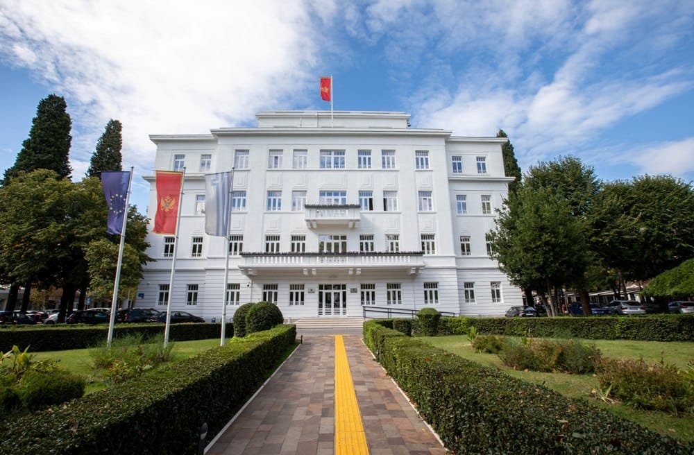 Službe za građane zabilježila više od 1.600 prijava: Podgoričani sve više žele da riješe probleme uz pomoć gradskih institucija