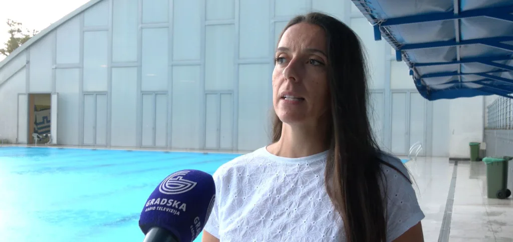 (VIDEO) Rakočević: Ovogodišnja ljetnja sezona na olimpijskom i zatvorenom bazenu u Podgorici uspješnija od prethodne