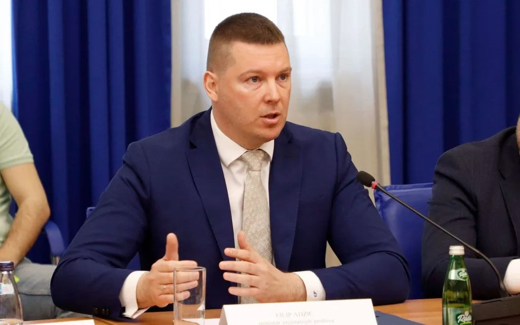 Adžić: Crna Gora u EU mora biti ravnoparavan partner, a ne na probnom radu