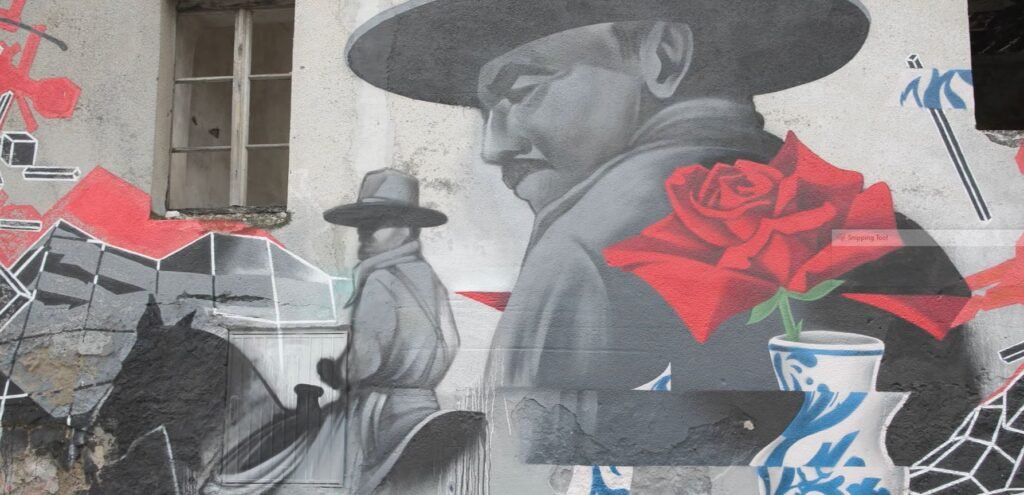 (VIDEO) Osman Bajrami iz Turske darovao Staroj varoši mural: Pogledajte čije bi još slike mještani željeli da vide na fasadama najstarijeg dijela Podgorice