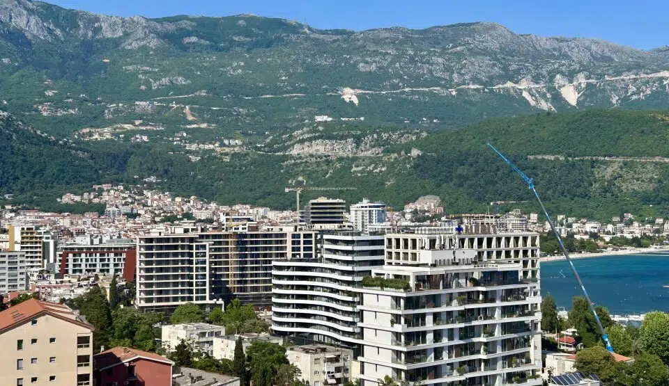 Budva u jeku sezone: Hoteli blizu maksimuma, privatni smještaj ispod očekivanja