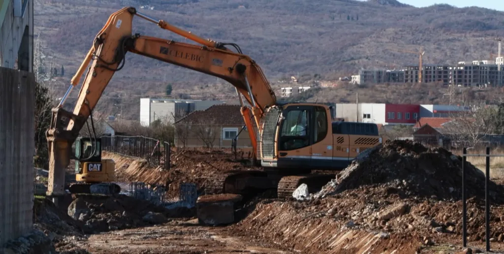 (VIDEO) Završeno čišćenje kanala Mareze kod DG Arene, naredna faza čeka odobrenje institucija